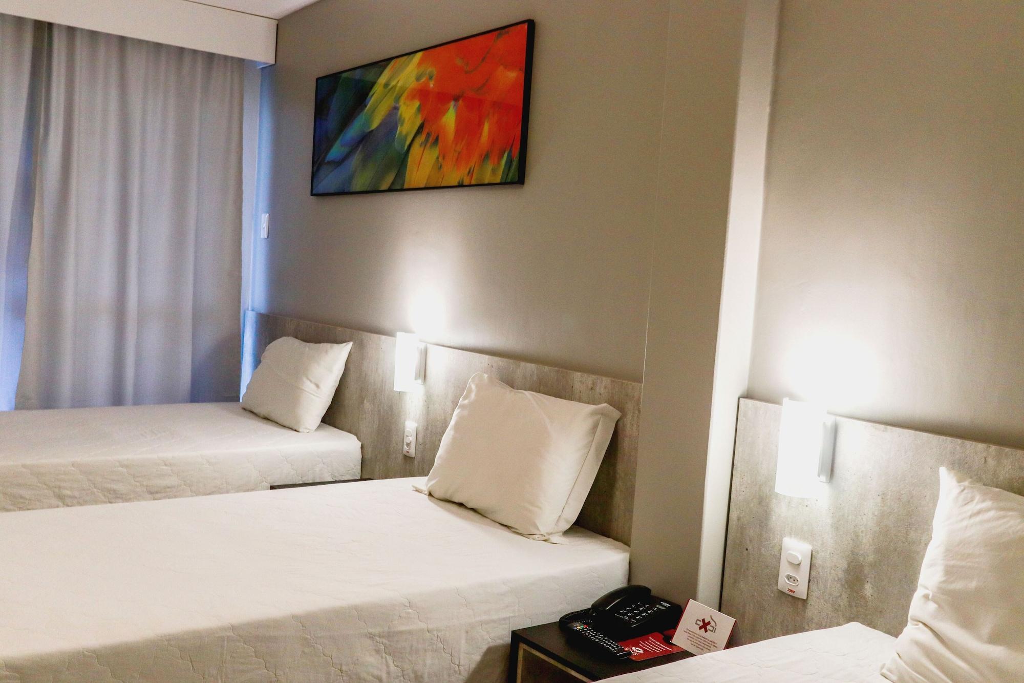 Brasil Express Hotell Balneário Camboriú Exteriör bild